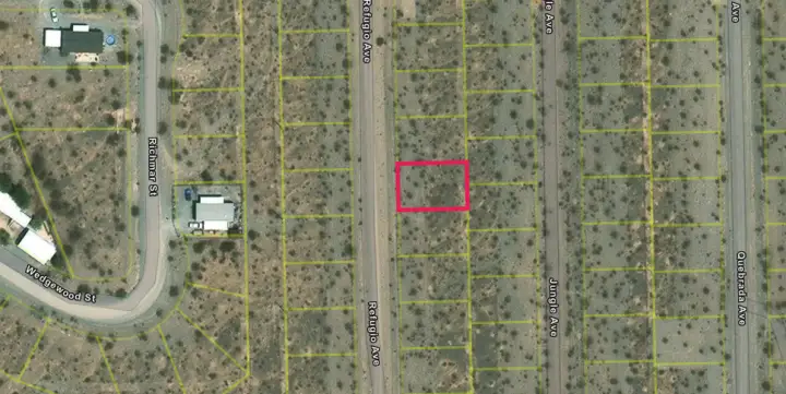 5,401 square foot Pahrump lot on North Refugio Ave - Power, Homes in area