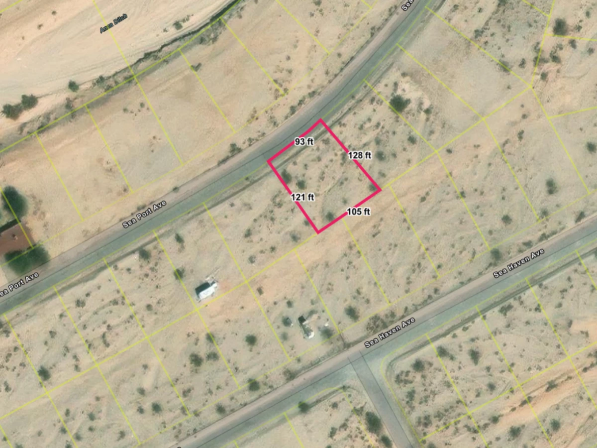 12,238 Square Foot Salton City Lot - Water & Sewer at Street, Paved Road — thumbnail 2