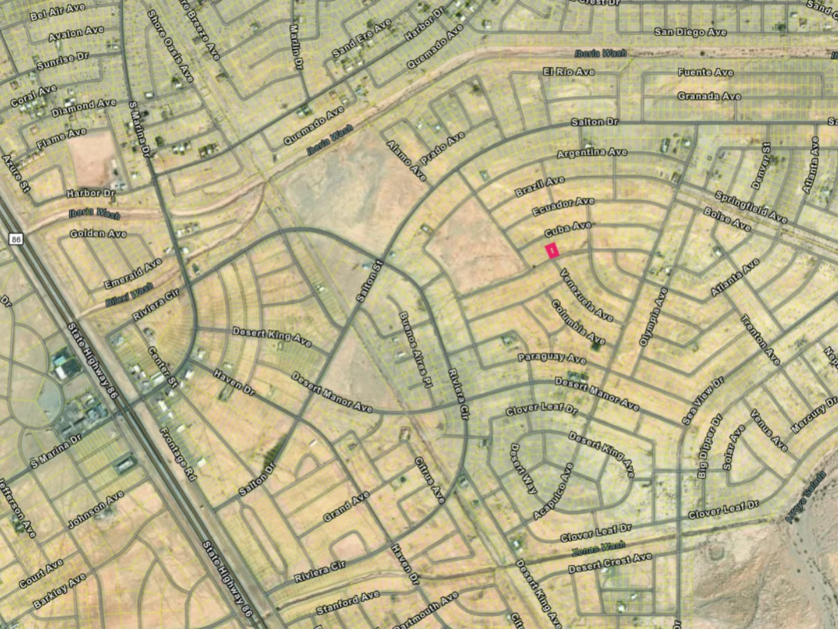 Power to property line, water & sewer at street, paved road in Salton City, CA — thumbnail 4