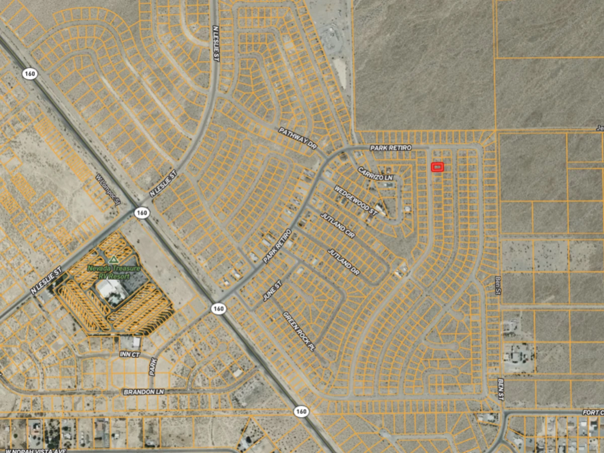 Flat lot with power across the road - in Pahrump, NV — thumbnail 4
