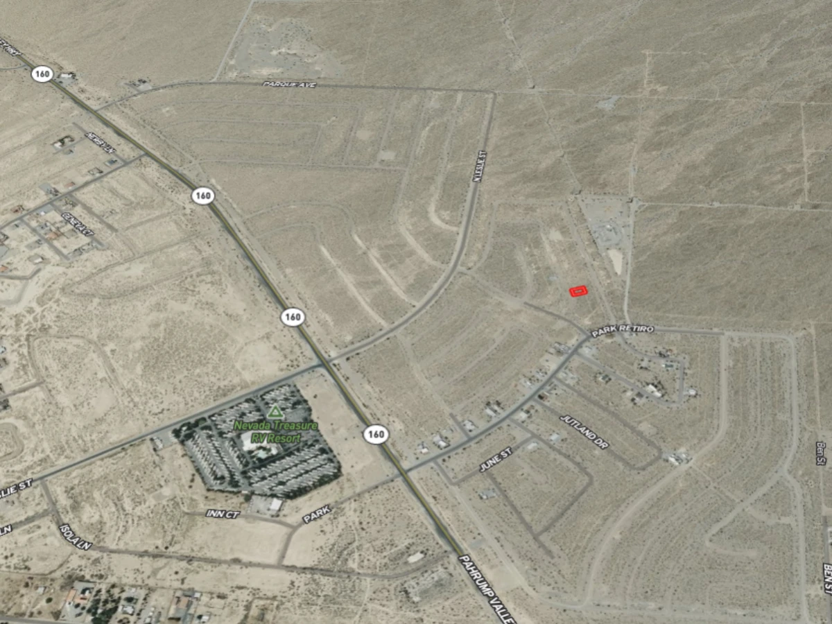 A lot to call your own near Pahrump wine country, NV — thumbnail 8
