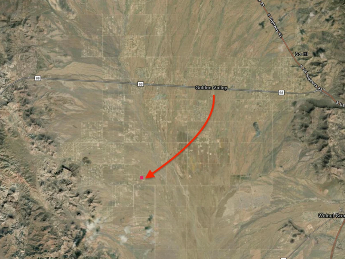 Open desert quiet - 2.35 acres in Golden Valley, AZ — thumbnail 6