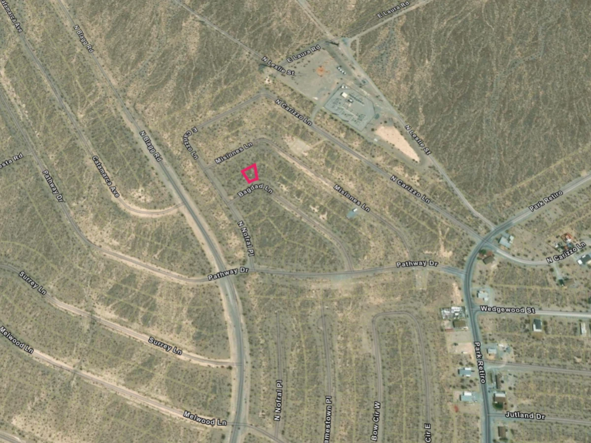 A flat lot near Pahrump's wine country - Nye County, NV — thumbnail 7