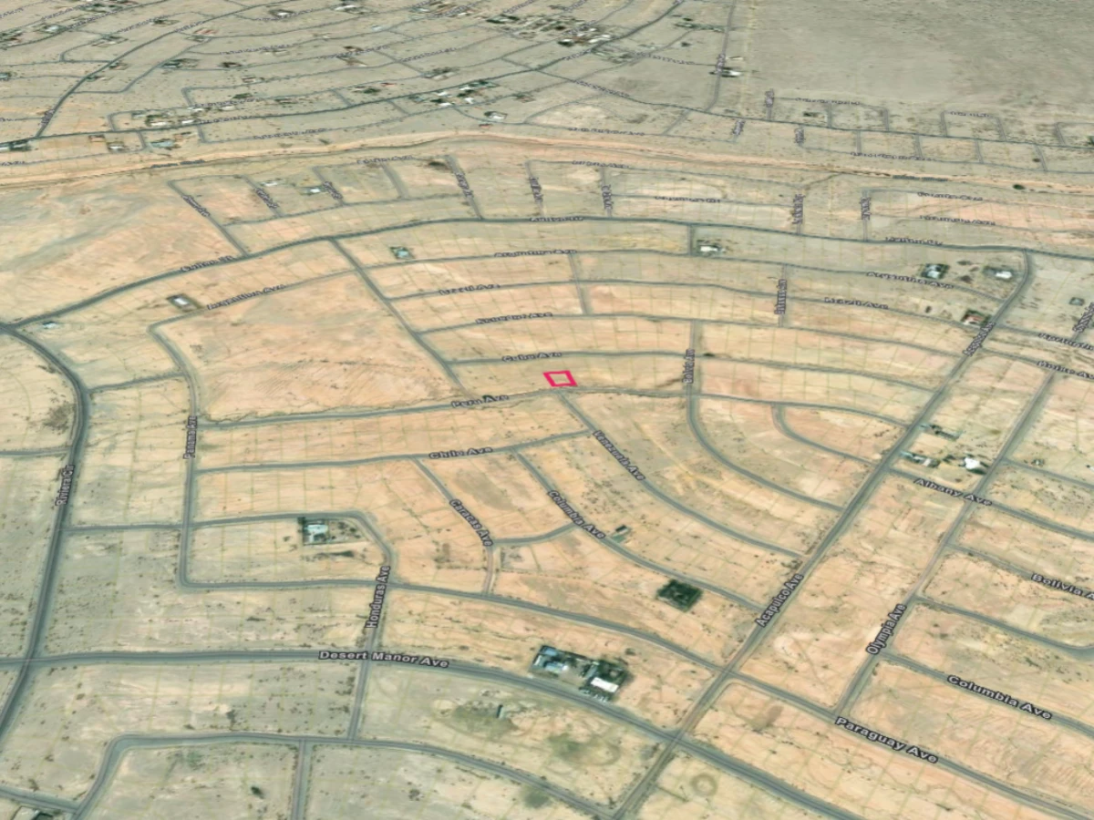 0.23 acre lot with power behind property in Salton City, CA — thumbnail 6