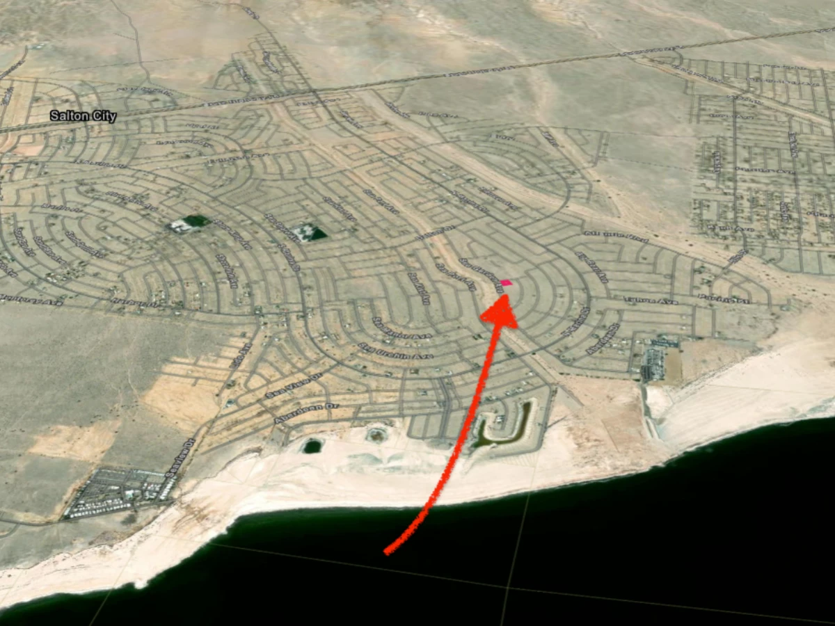 Room to spread out on 12,291 square feet in Salton City, CA — thumbnail 7
